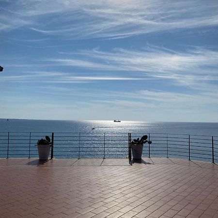 Hotel Palace Vista Mare Gallipoli Exterior photo