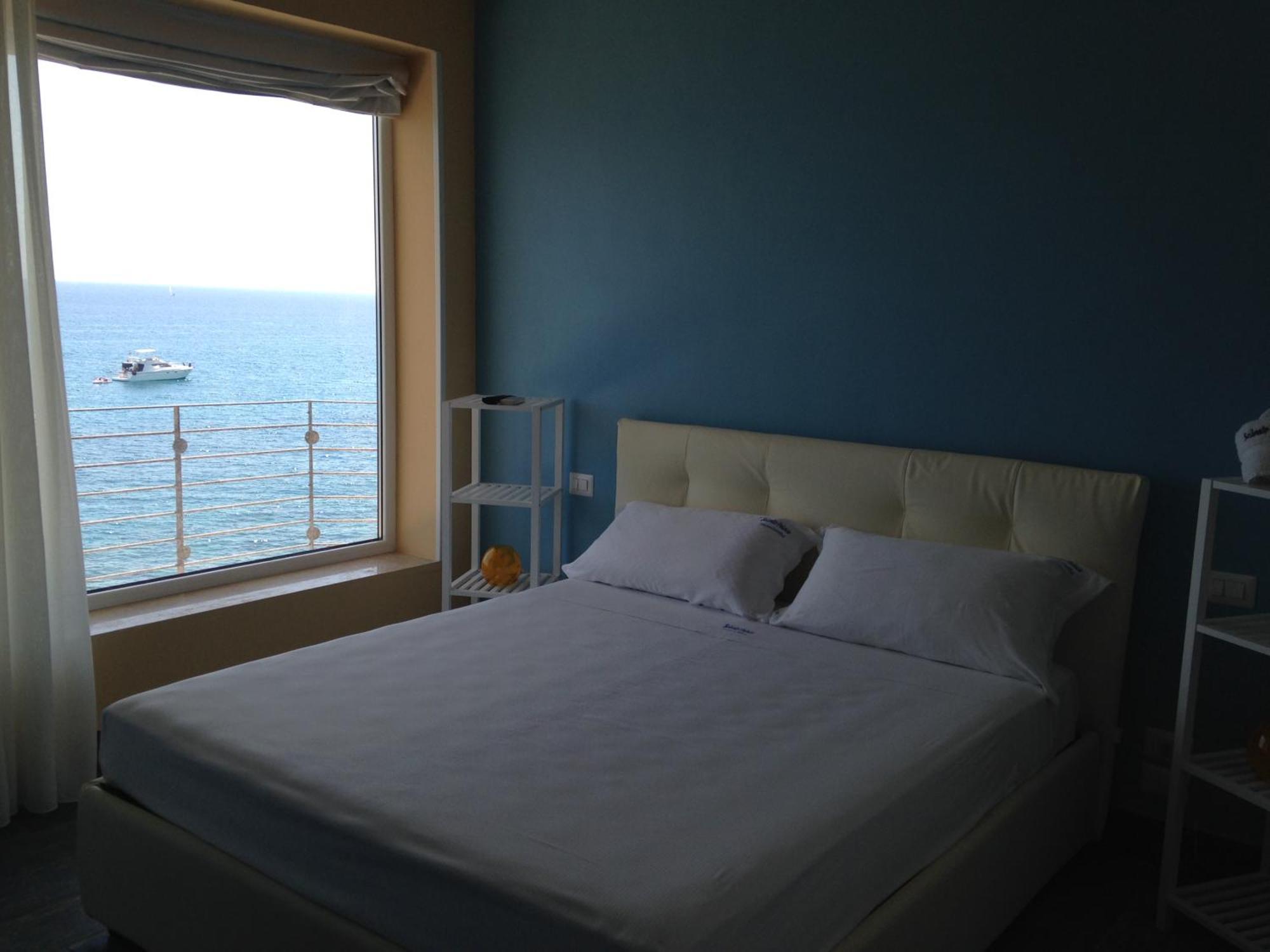 Hotel Palace Vista Mare Gallipoli Exterior photo